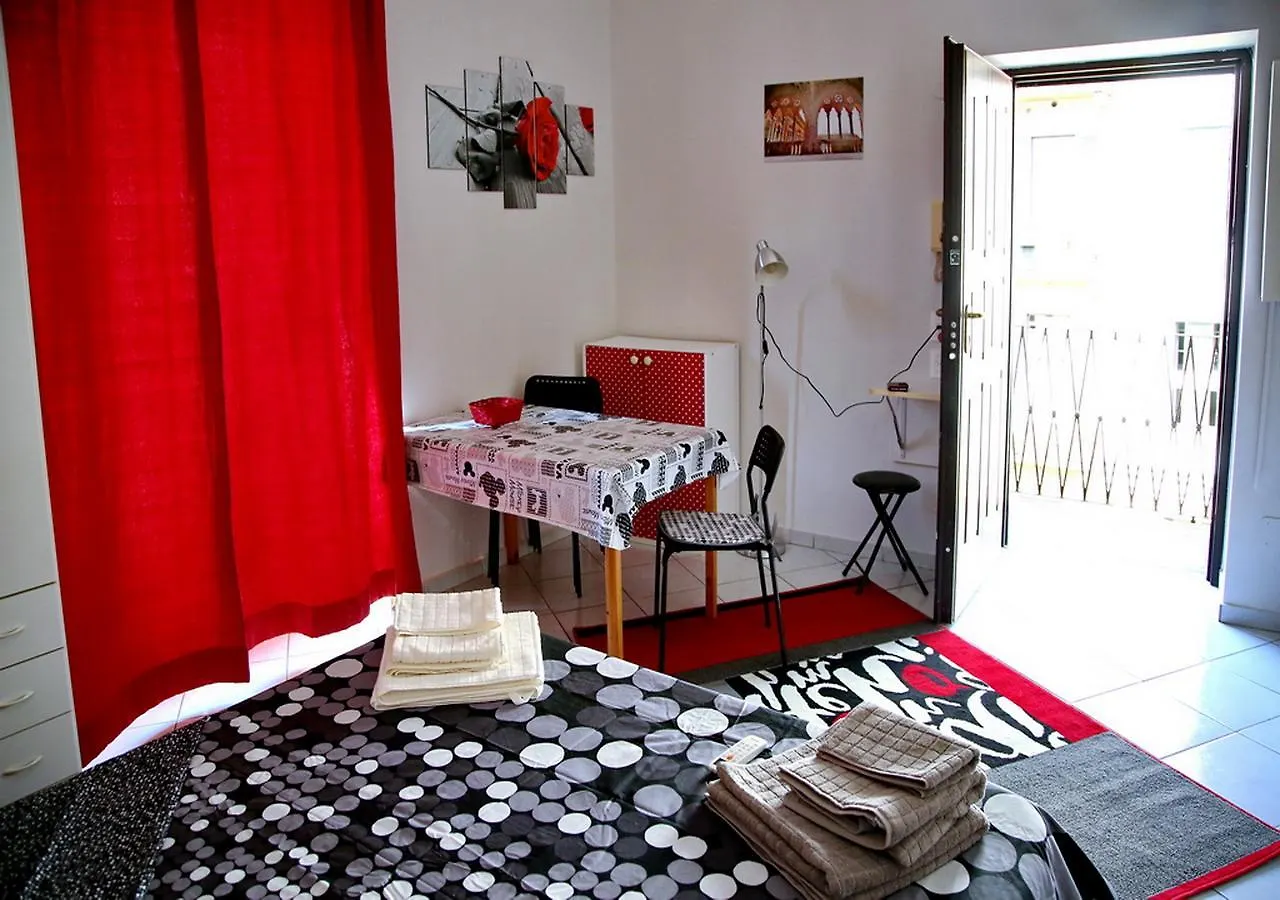 Col di Lana - Navigli Apartment - Darsena Milano